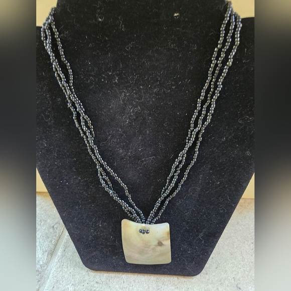 Abalone & Black Seed Bead Choker Necklace Square Pendant Statement - Picture 1 of 8